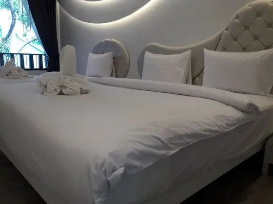 Deluxe Üç Kişilik Oda