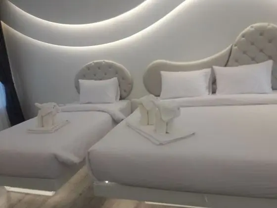 Deluxe Üç Kişilik Oda