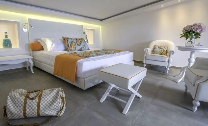 Two Bedroom Suite with Sea View