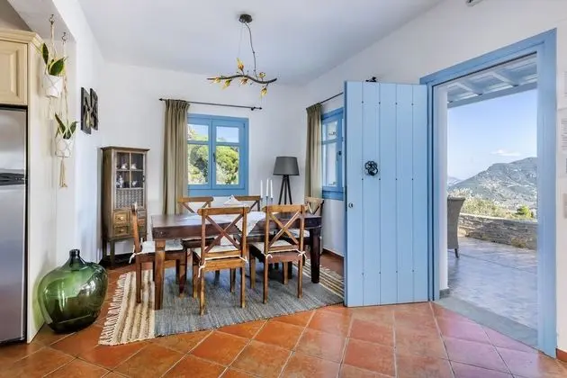 Villa, 3 Yatak Odası, Sigara İçilebilir, Şömine