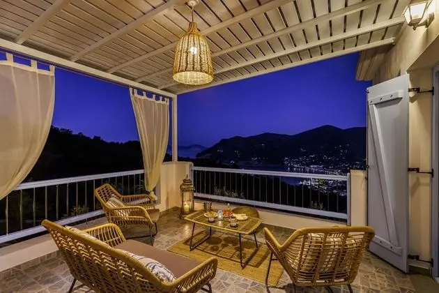 Villa, 3 Yatak Odası, Sigara İçilebilir, Şömine