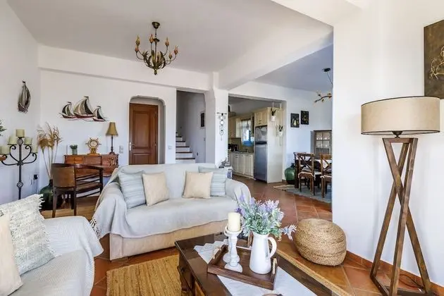 Villa, 3 Yatak Odası, Sigara İçilebilir, Şömine