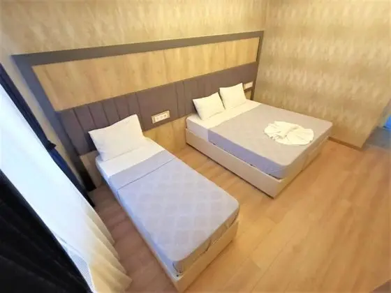 Aile Odası, Şehir Manzaralı