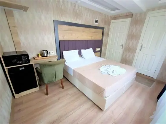 Standart Oda, Şehir Manzaralı