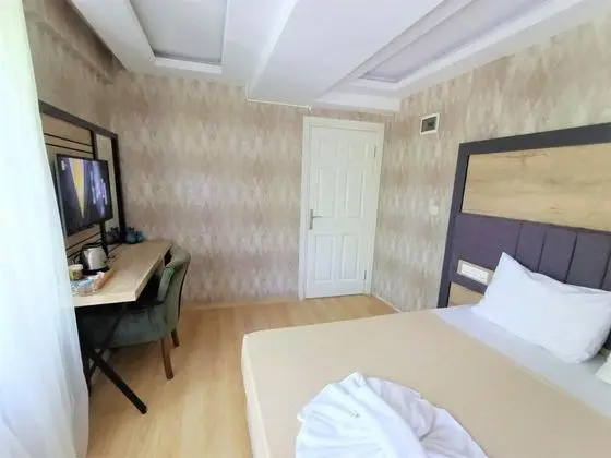 Standart Oda, Şehir Manzaralı