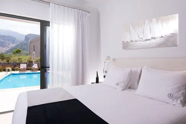 Grand Villa, 3 Yatak Odası, Kişiye Özel Havuzlu
