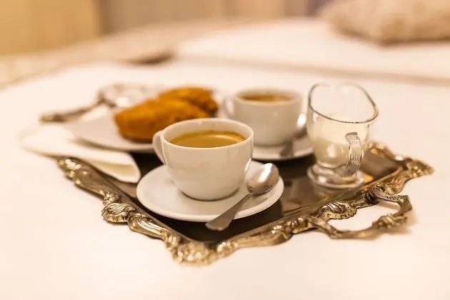 Deluxe Tek Büyük Yataklı Oda, Balkon, Şehir Manzaralı (4*)