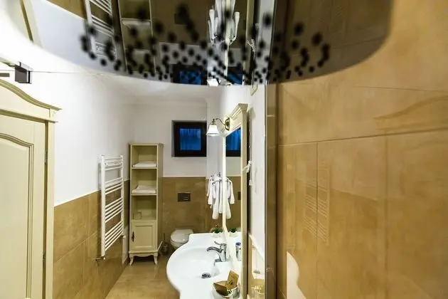 Deluxe Tek Büyük Yataklı Oda, Balkon, Şehir Manzaralı (4*)