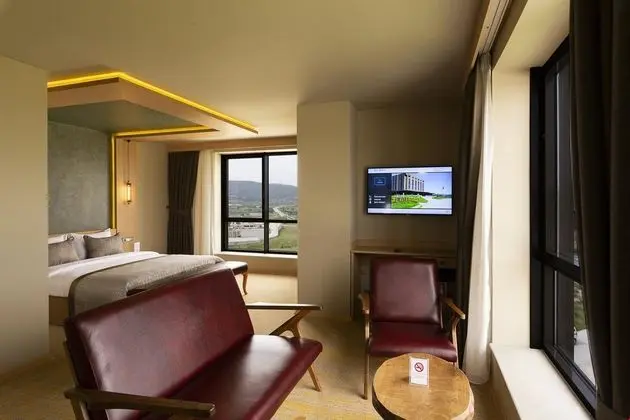Deluxe Deniz Ve Şehir Manzaralı