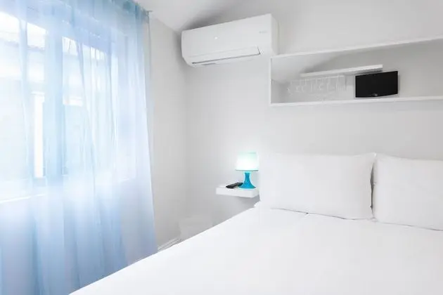 Standard Tek Büyük Yataklı Oda