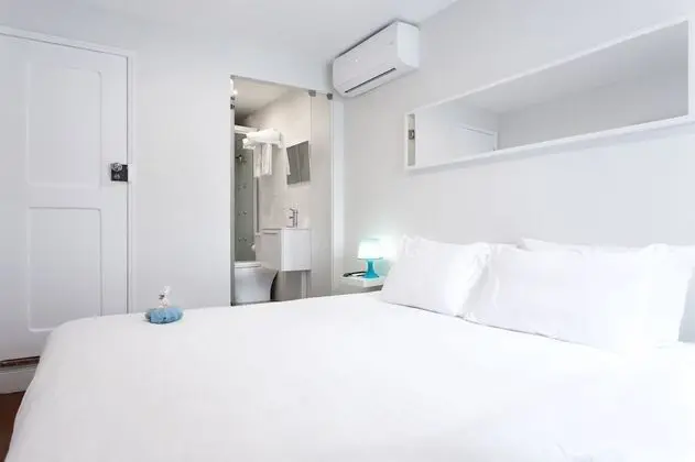 Standard Tek Büyük Yataklı Oda