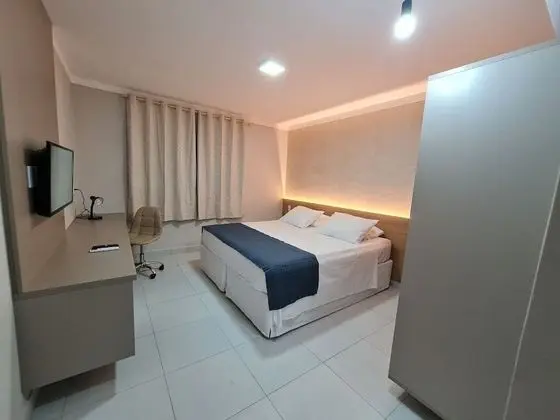 Deluxe Tek Büyük Yataklı Oda, Bahçe Manzaralı