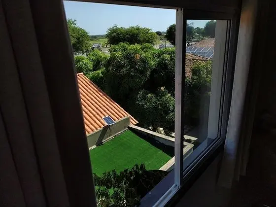 Deluxe Tek Büyük Yataklı Oda, Bahçe Manzaralı