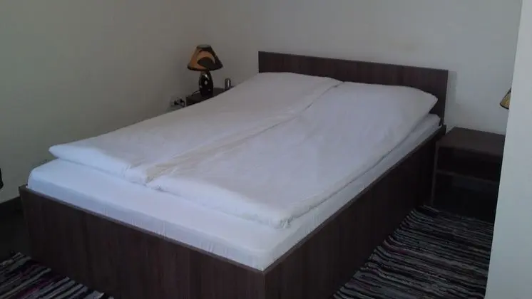 Tek Büyük veya İki Ayrı Yataklı Oda, Özel Banyo