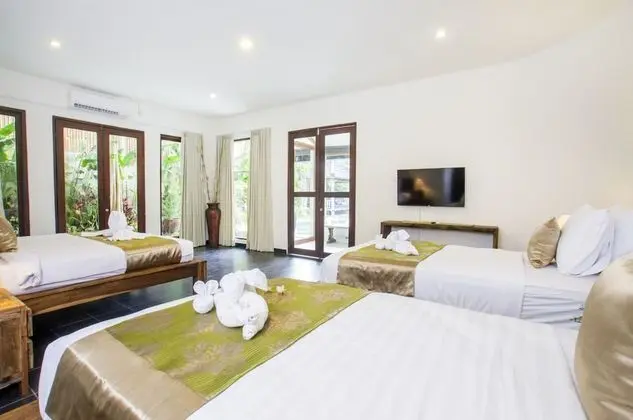 Family Villa, 5 Yatak Odası, Kişiye Özel Havuzlu