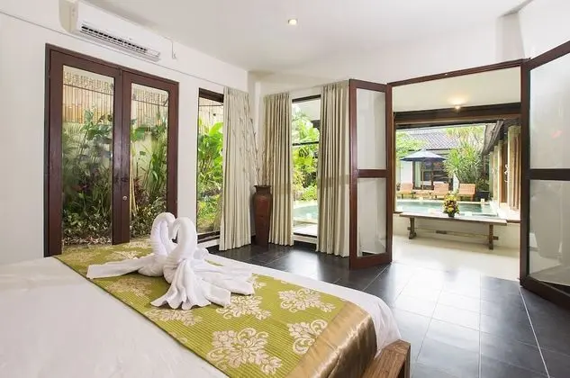 Family Villa, 5 Yatak Odası, Kişiye Özel Havuzlu