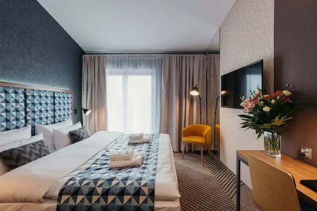 Comfort Tek Büyük veya İki Ayrı Yataklı Oda