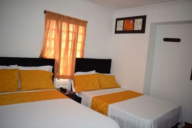 Family İki Ayrı Yataklı Oda