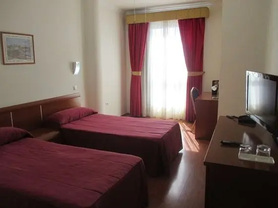 İki Ayrı Yataklı Oda