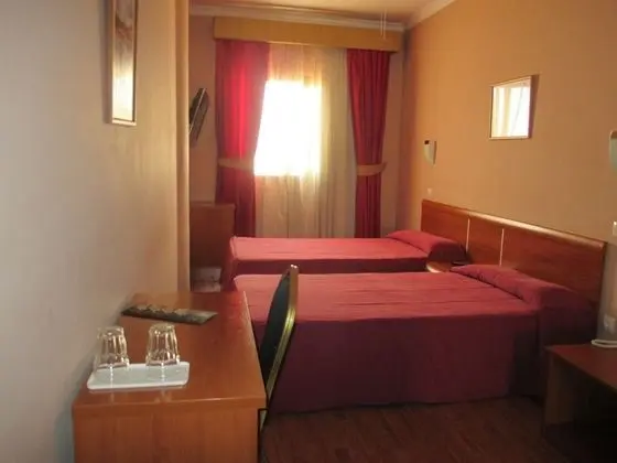 İki Ayrı Yataklı Oda