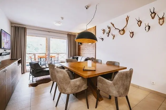 Apart Daire, 2 Yatak Odası, Balkon, Dağ Manzaralı