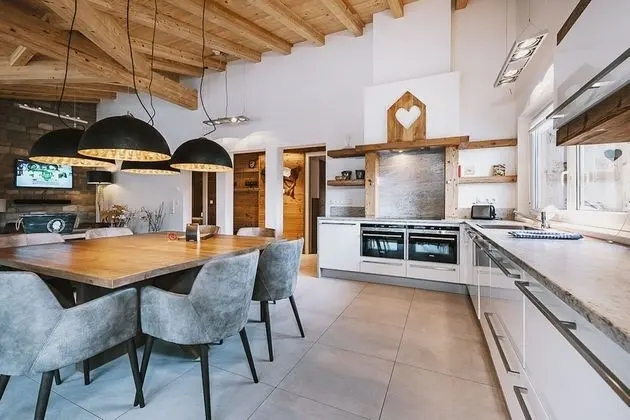 Apart Daire, 4 Yatak Odası, Balkon, Dağ Manzaralı