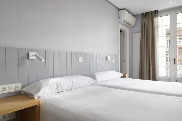 İki Ayrı Yataklı Oda (with extra bed)