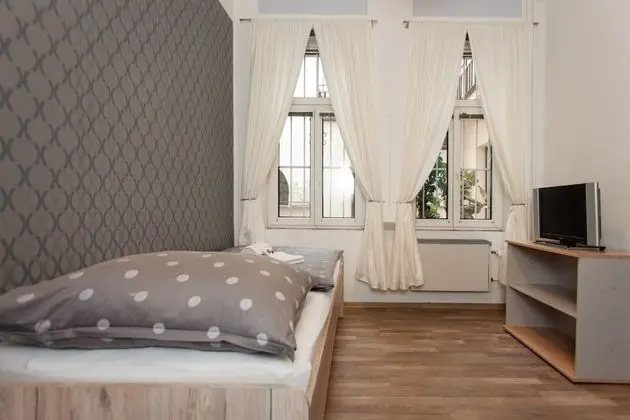 Tek Kişilik Oda, 1 Tek Kişilik Yatak