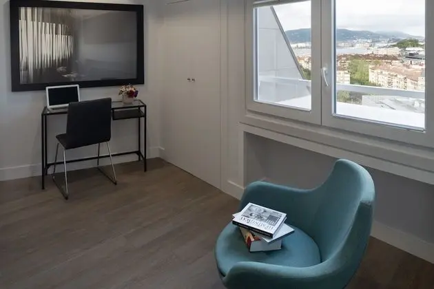 Premium Dört Kişilik Oda