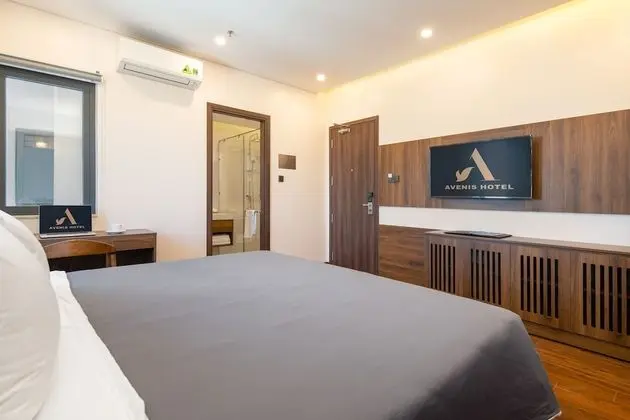 Deluxe Tek Büyük Yataklı Oda, Kısmi Deniz Manzarası