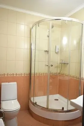 Comfort Tek Büyük veya İki Ayrı Yataklı Oda