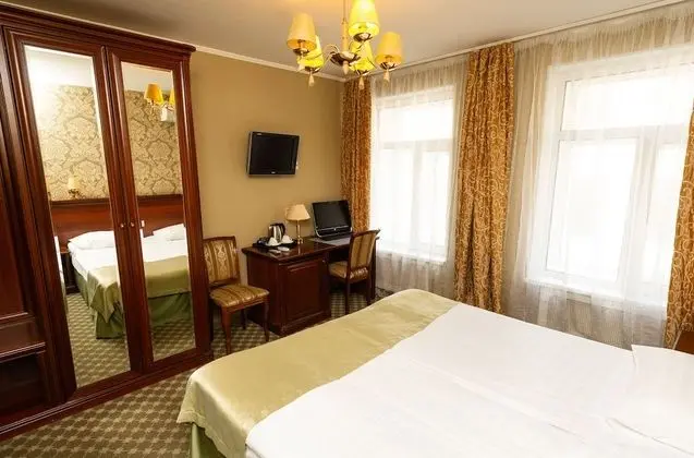 Comfort Tek Büyük veya İki Ayrı Yataklı Oda