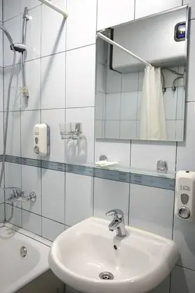 Superior Tek Büyük veya İki Ayrı Yataklı Oda