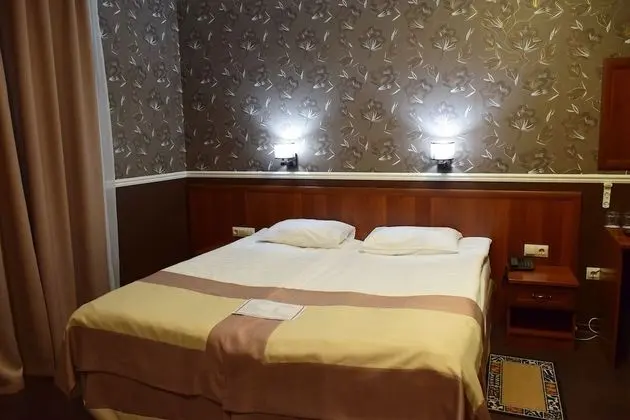 Comfort Tek Büyük veya İki Ayrı Yataklı Oda