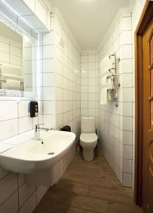 Comfort Tek Büyük veya İki Ayrı Yataklı Oda
