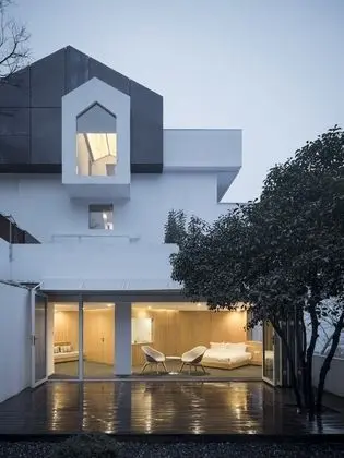 Deluxe Süit (Mainland China Citizens Only)