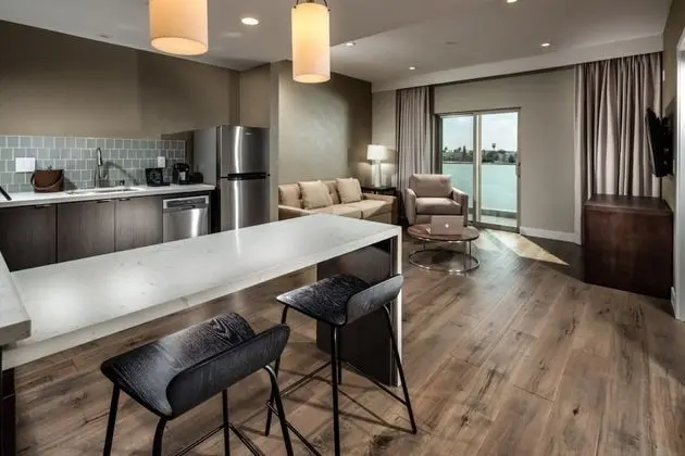 Çatı Katı Süiti (Penthouse), 1 Büyük (Queen) Boy Yatak