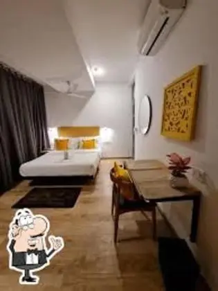 Classic Tek Büyük Yataklı Oda