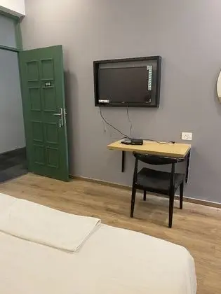 Classic Tek Büyük Yataklı Oda