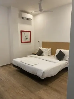 Classic Tek Büyük Yataklı Oda