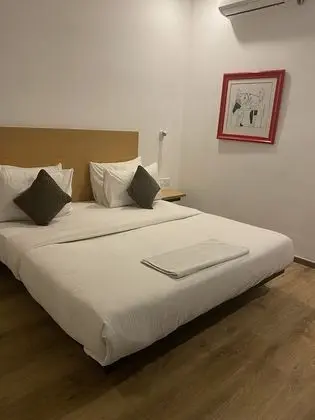 Classic Tek Büyük Yataklı Oda