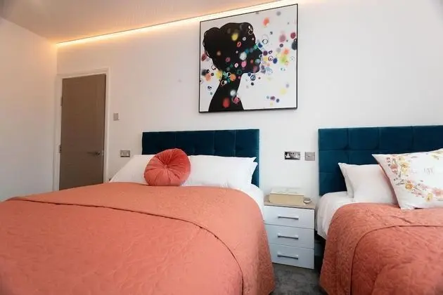 Luxury Apart Daire, Banyolu/Duşlu (2 Bed Luxury  Sleeps 5 )