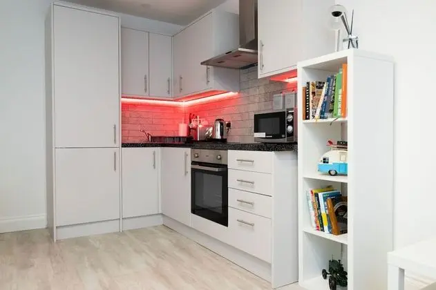 Luxury Apart Daire, Banyolu/Duşlu (2 Bed Luxury  Sleeps 5 )