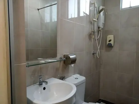 Basic Tek Büyük Yataklı Oda