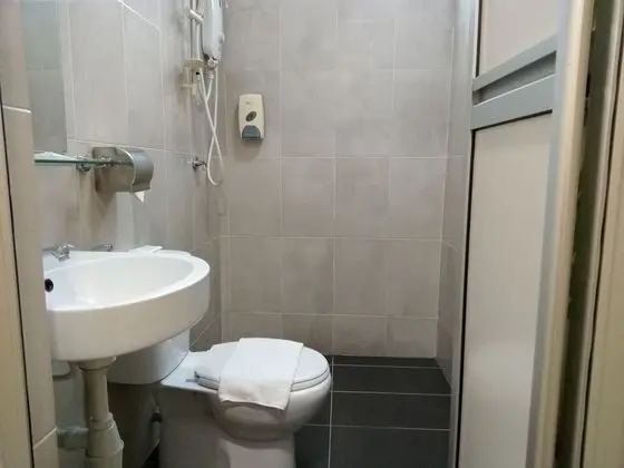 Basic Tek Büyük Yataklı Oda