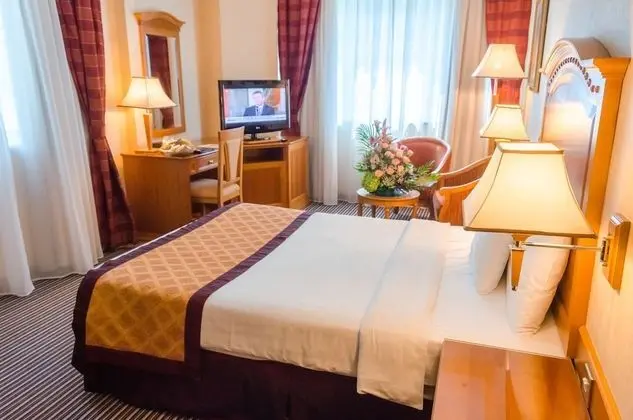 Premium Tek Büyük Yataklı Oda