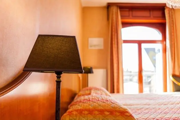 Tek Büyük Yataklı Oda, Balkon