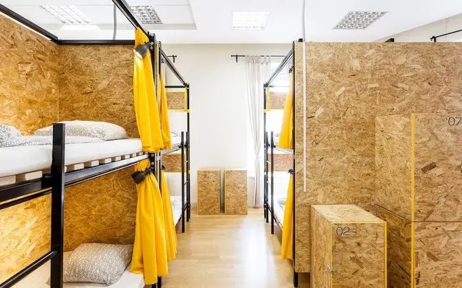 Bed in 12 Bed Mixed Dormitory Room