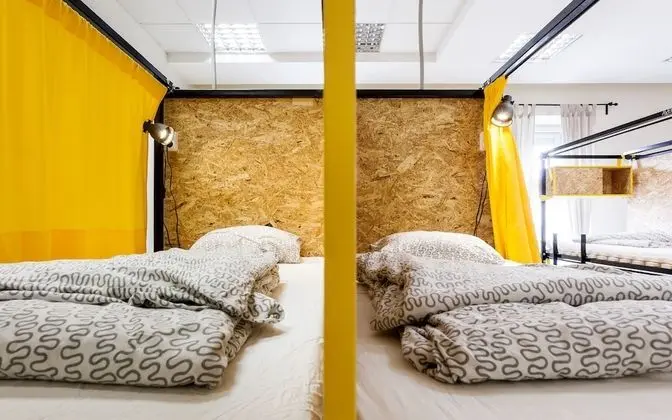 Bed in 8 Bed Mixed Dormitory Room