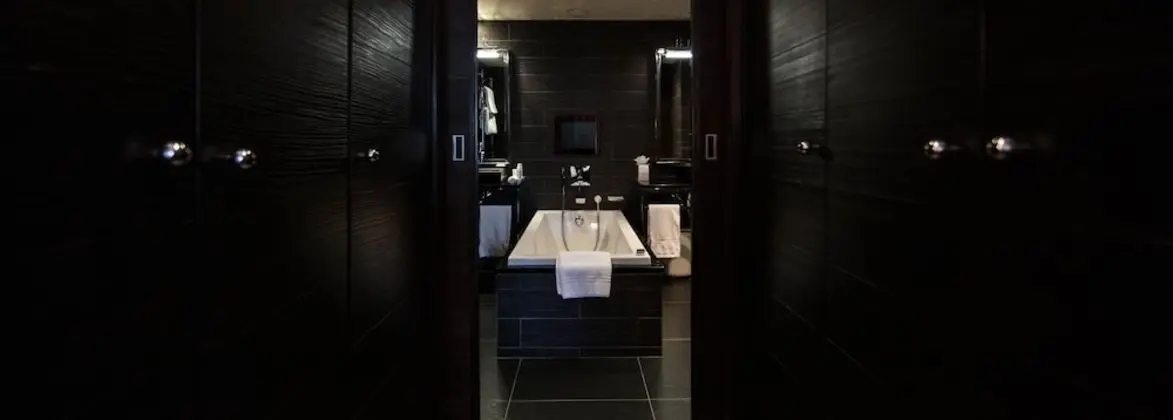 Classic Tek Büyük veya İki Ayrı Yataklı Oda